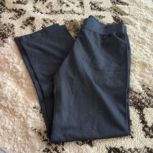 Figs basic livingston. Denim heather. Small